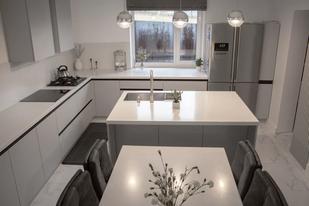 Kolor i styl – jak dopasować mebel do wnętrza?