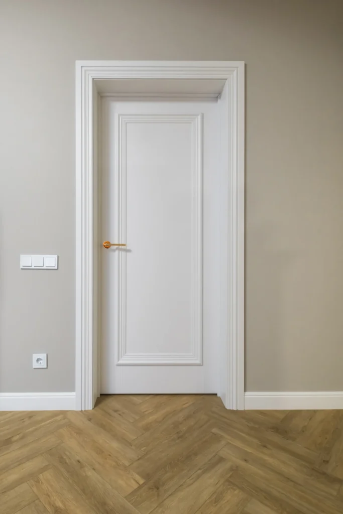 biale drzwi wewnętrzne przylgowe - Architektura wnętrz Wrocław Barbara Kuziomko
